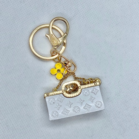 Key Chain - Picture 4 of 4